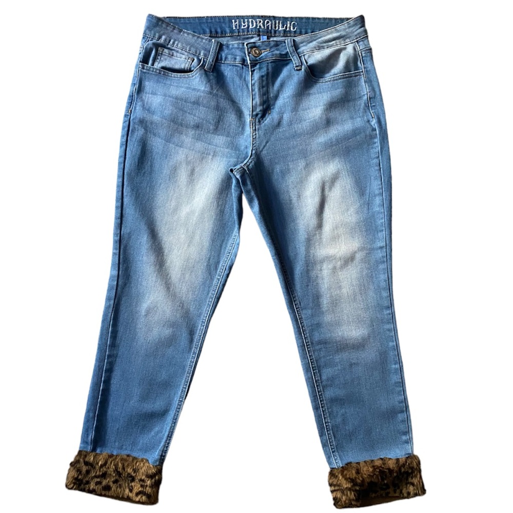 Hydraulic Skinny Jeans*